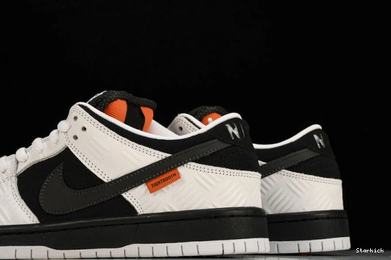 x Nike FD2629-100 Dunk SB Tightbooth Low  0119